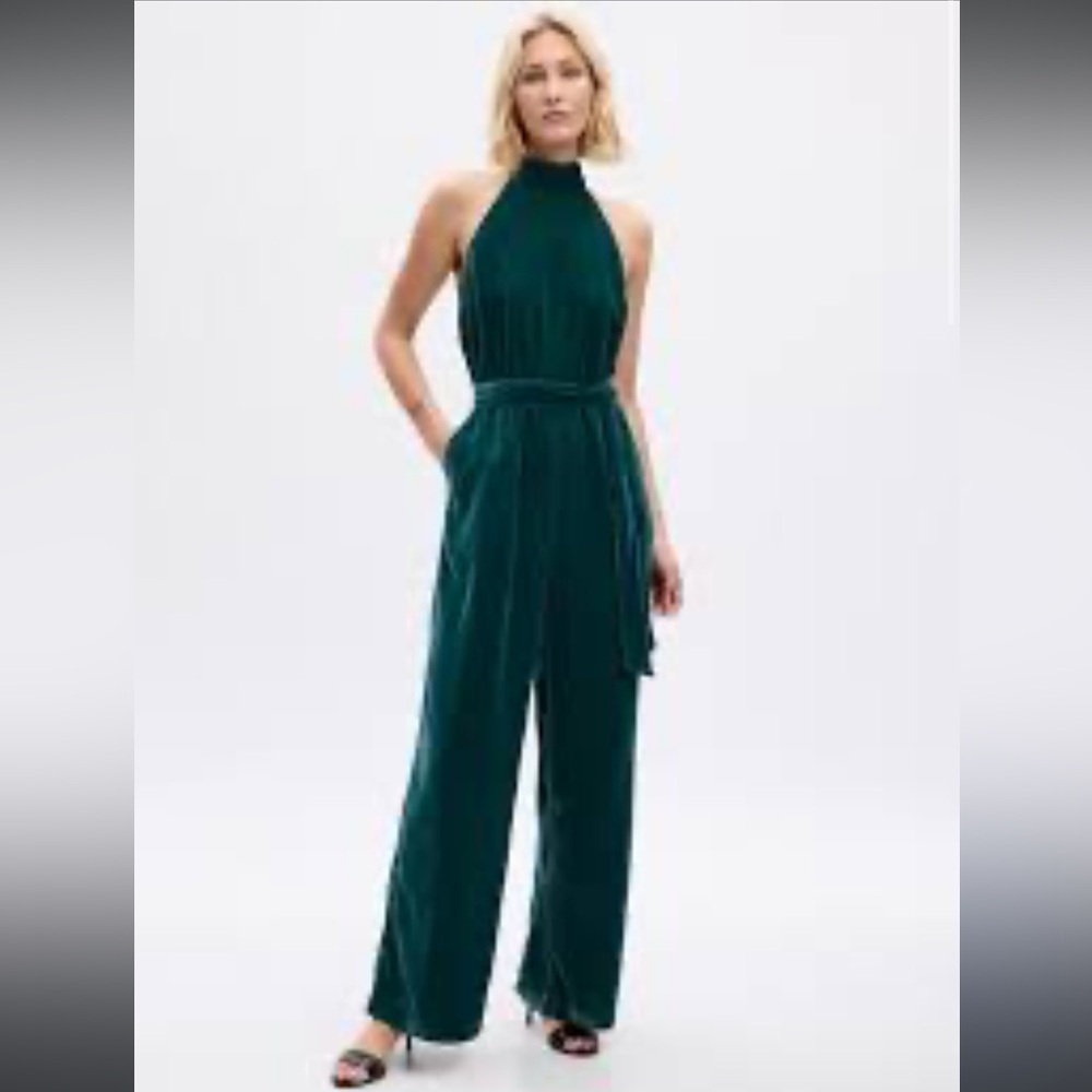 Gap jumpsuit